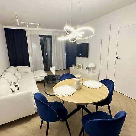 Luxury With Garden *