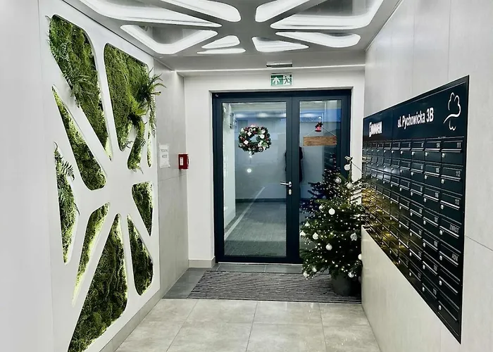 Luxury With Garden *